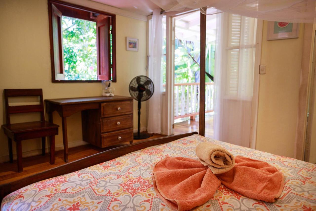 Cabinas Selvin Y Blanca Puerto Viejo de Talamanca Extérieur photo
